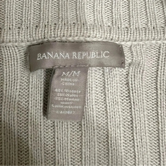 Banana Republic cardigan - Picture 5 of 5